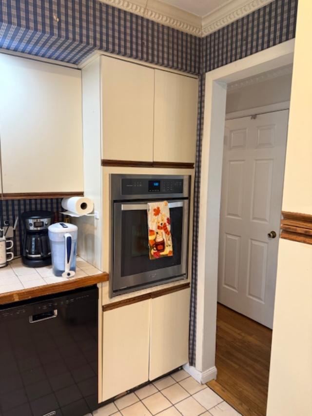 20250822-013111210-a883-6360738c0e3c_kitchen new 4.jpg